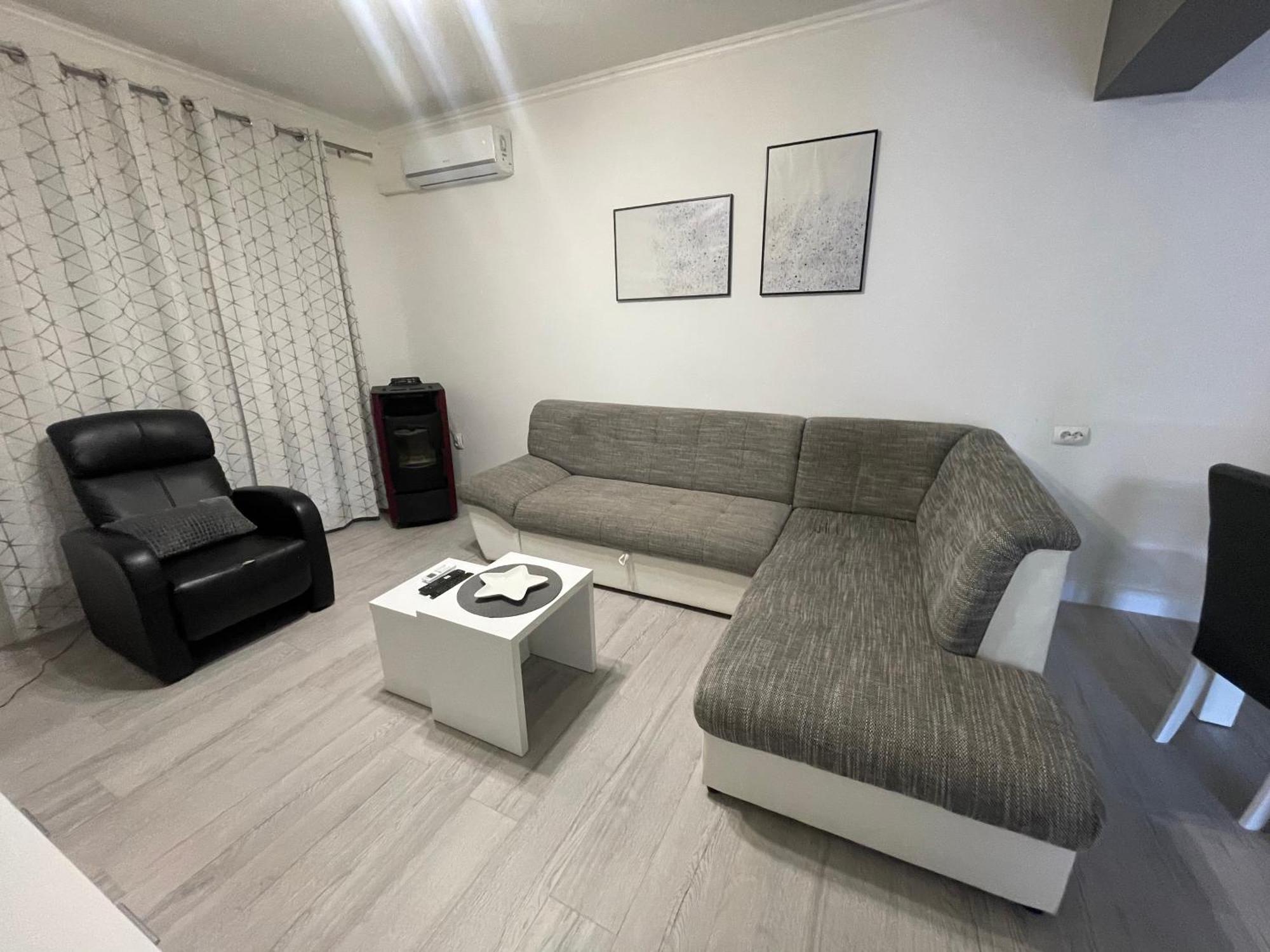 Ferienwohnung Primus Strbic Ploce  Exterior foto