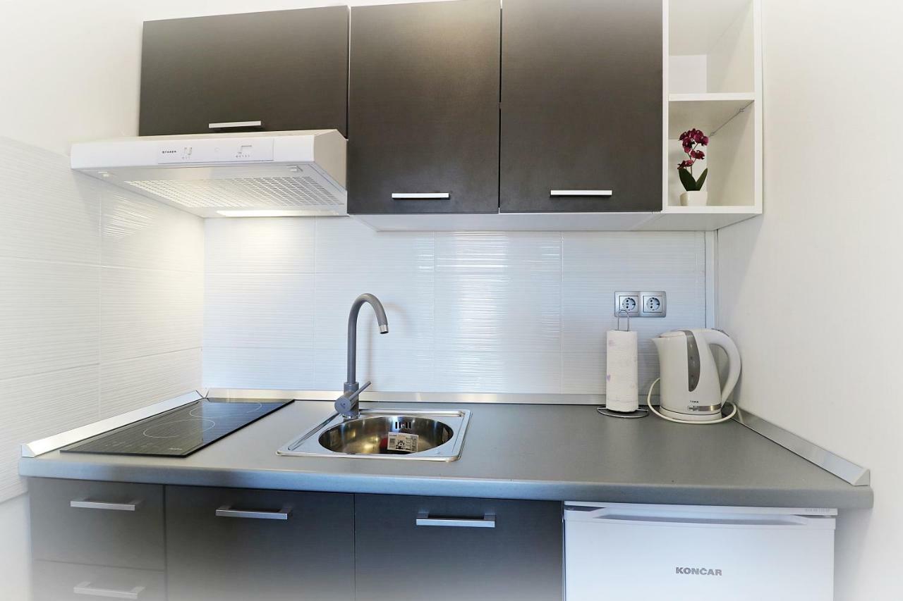 Ferienwohnung Primus Strbic Ploce  Exterior foto